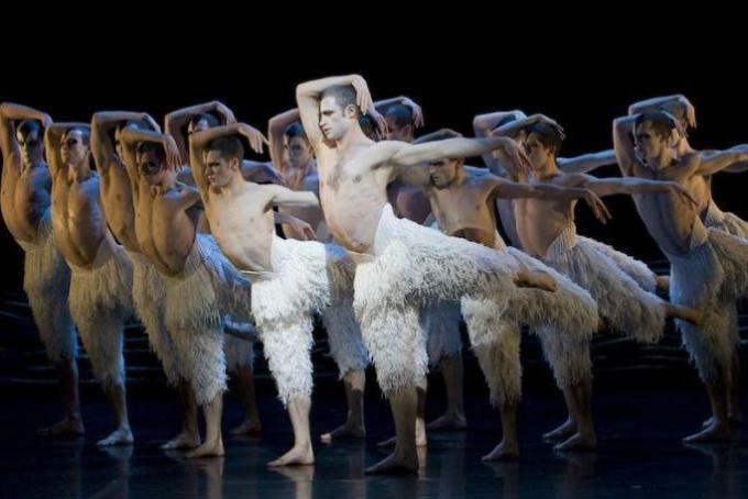 Matthew Bourne's Swan Lake at Ahmanson Theatre